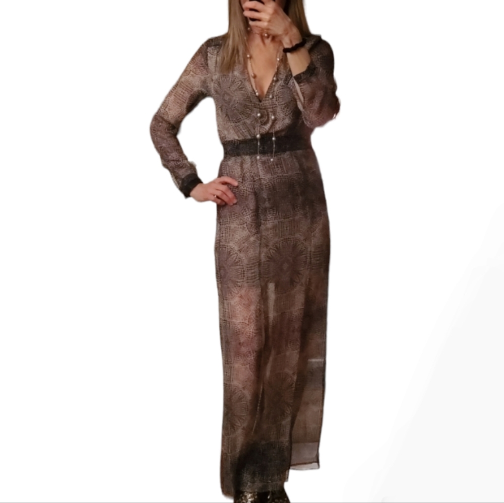 Various gowns - please specify gown for more info - Picture 2 of 4